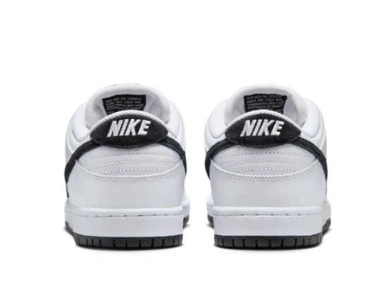 Nike SB Dunk – Suede & Synthetic Upper with Zoom Air Cushioning