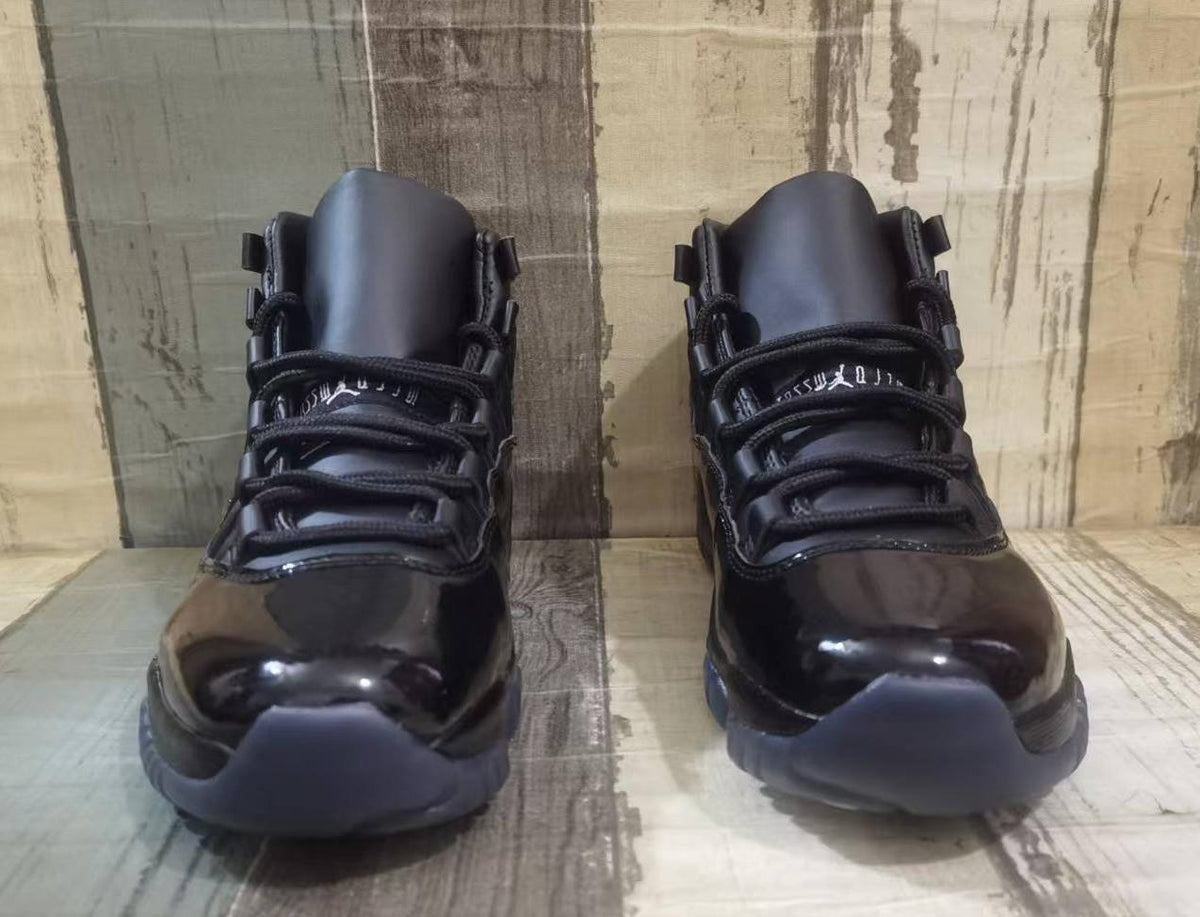 Air Jordan 11 Retro x Comme des Garçons Homme Plus “Black” (IV7639-001)